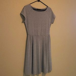 Scoop neck dress
